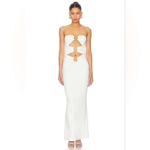 superdown Dresses & Skirts - $80 NWT SUPERDOWN Luciana Maxi Dress White Medium